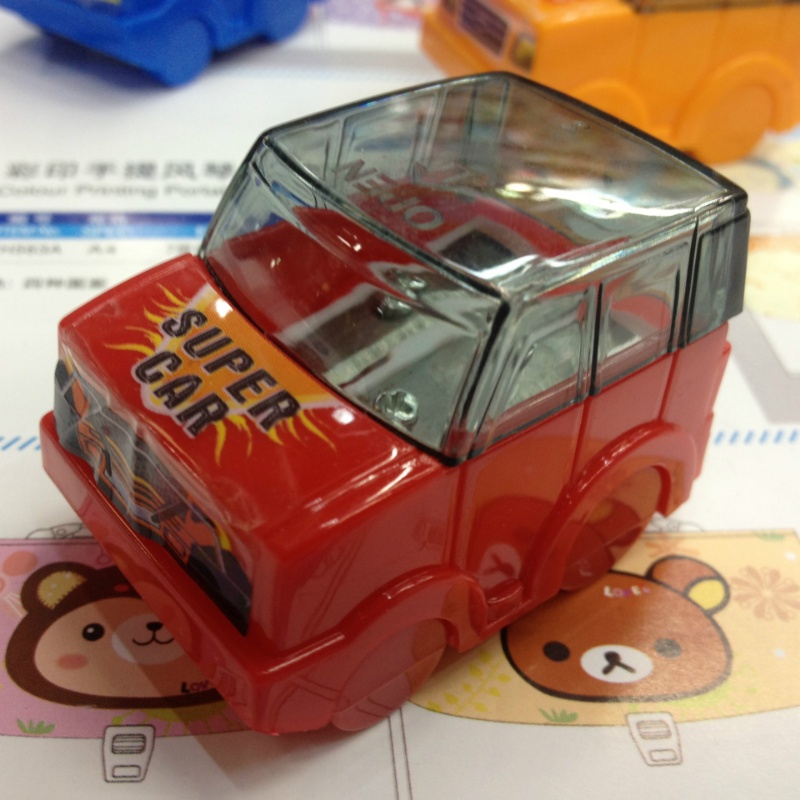1 Đồ Chuốt Bút Chì Hình Xe Jeep Hoạt Hình Màu Sắc Ngẫu Nhiên