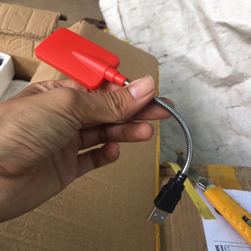 Đèn ngủ đèn đọc sách để bàn chân cắm USB