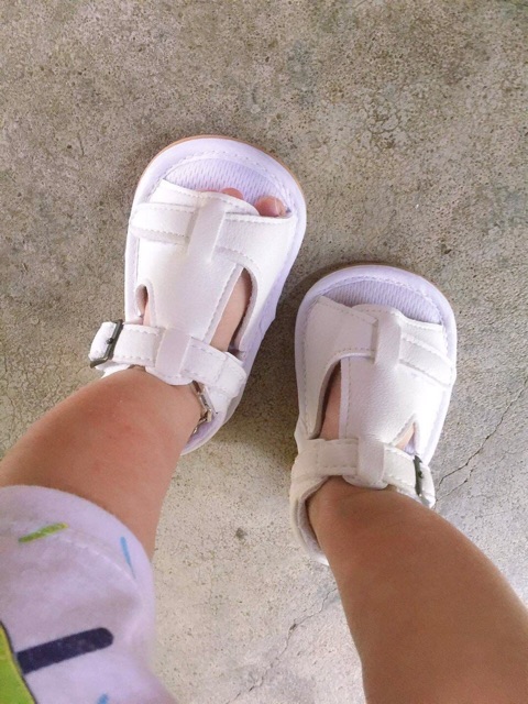 Giày tập đi cực chất mềm mại chống trượt cho bé trai bé gái