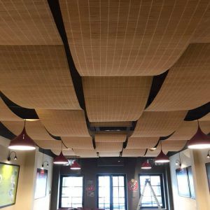 Mành tre trúc treo làm mát trang trí trần nhà hàng quán ăn, resort
