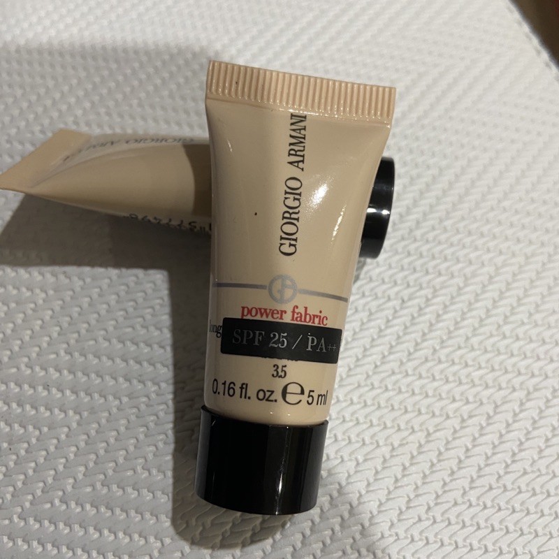 Kem nền Bản mới Siêu Hót Giorgio Armani Powder Fabric 5ml