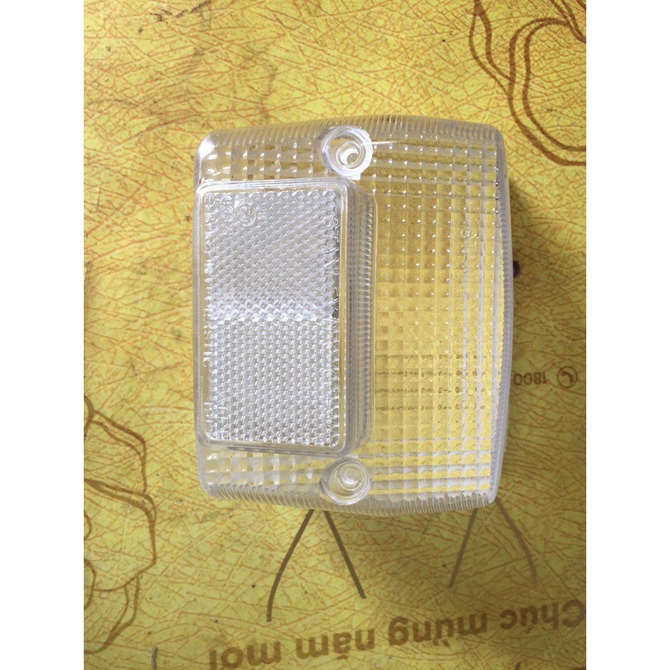 Chụp láy nhựa trắng cho cub đèn vuông