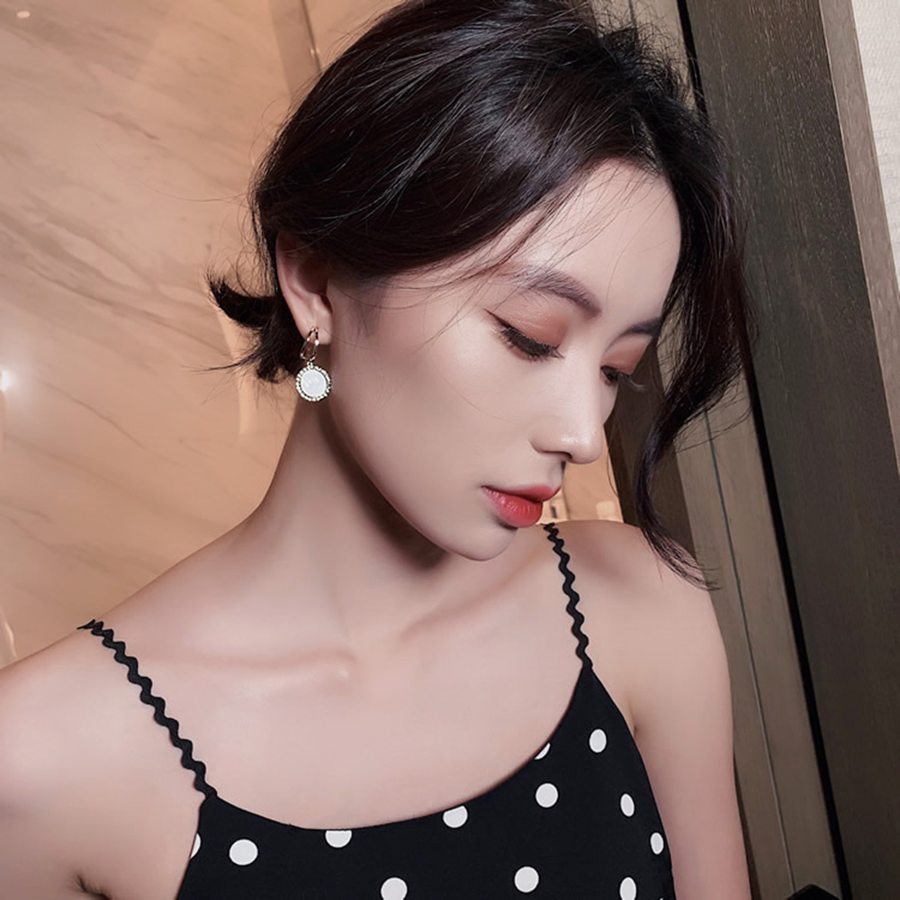 Khuyên Tai Nữ Trang Dáng Dài Tạo Hình Độc Đáo