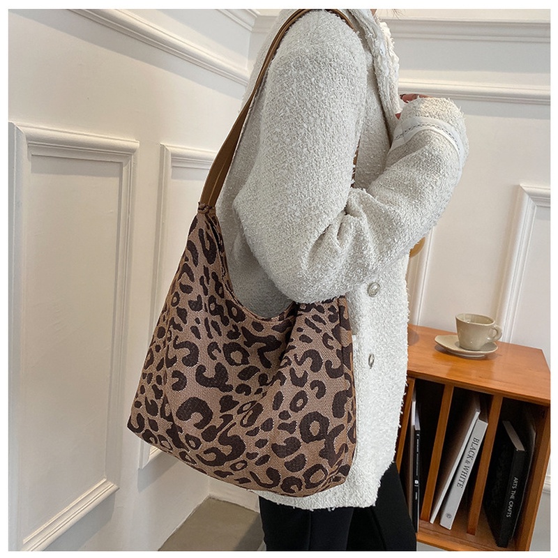 Túi tote Đeo Vai / Đeo Cánh Tay Cỡ Lớn Họa Tiết Da Báo Phong Cách retro Mới 2022 NB00433