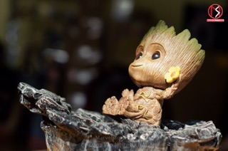 Mô hình baby groot