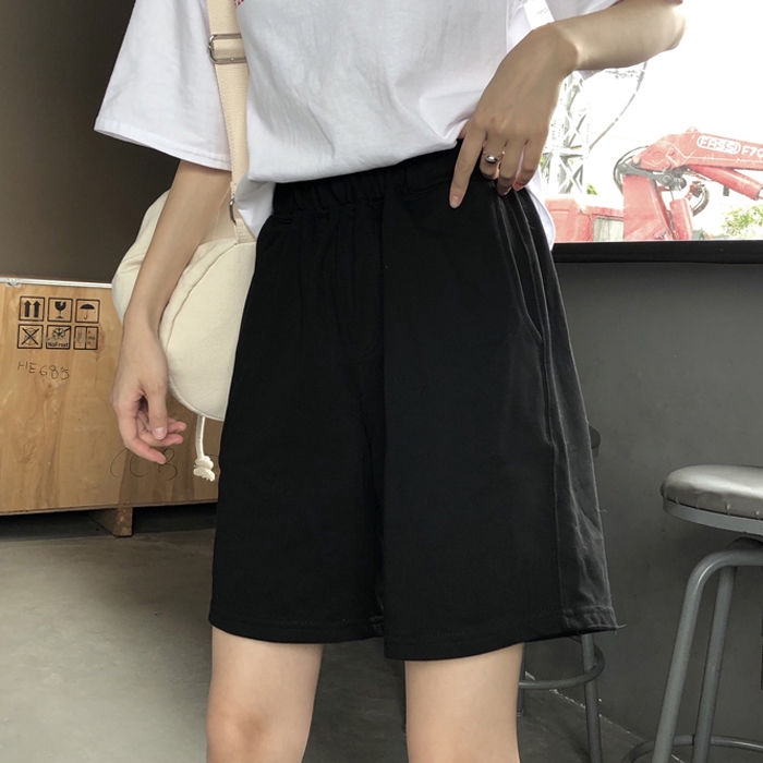 Woman With Ready Neck Short Casual Fashion Short Pants