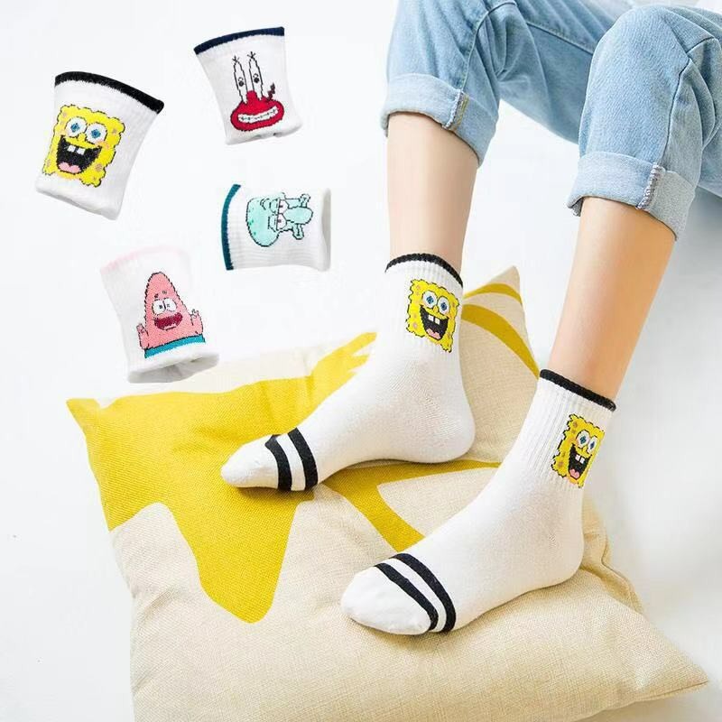 Tất cổ cao, vớ cổ cao nữ màu trắng họa tiết hoạt hình cute xinh xắn thời trang Hàn Quốc