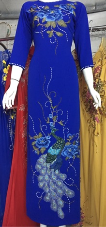 Áo dài mẹ,bà sui