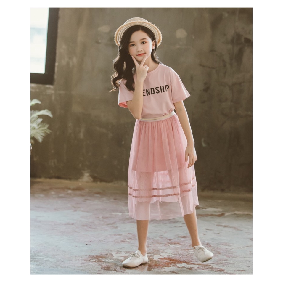 Short sleeve t-shirt + Korean style skirt for girls