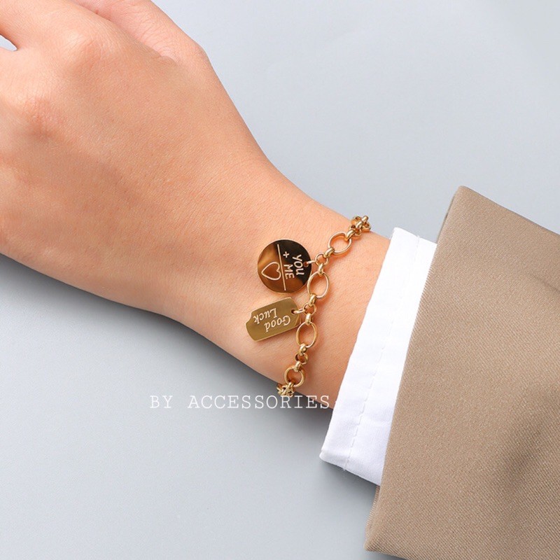 Lắc tay titan xích phối mặt You + Me và good luck không gỉ
