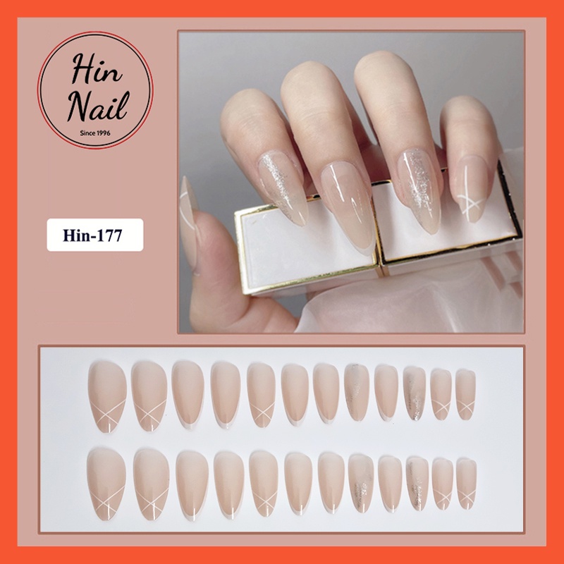 Mẫu Móng Tay Giả Form Dài Màu Hồng Ánh Nhũ Họa Tiết