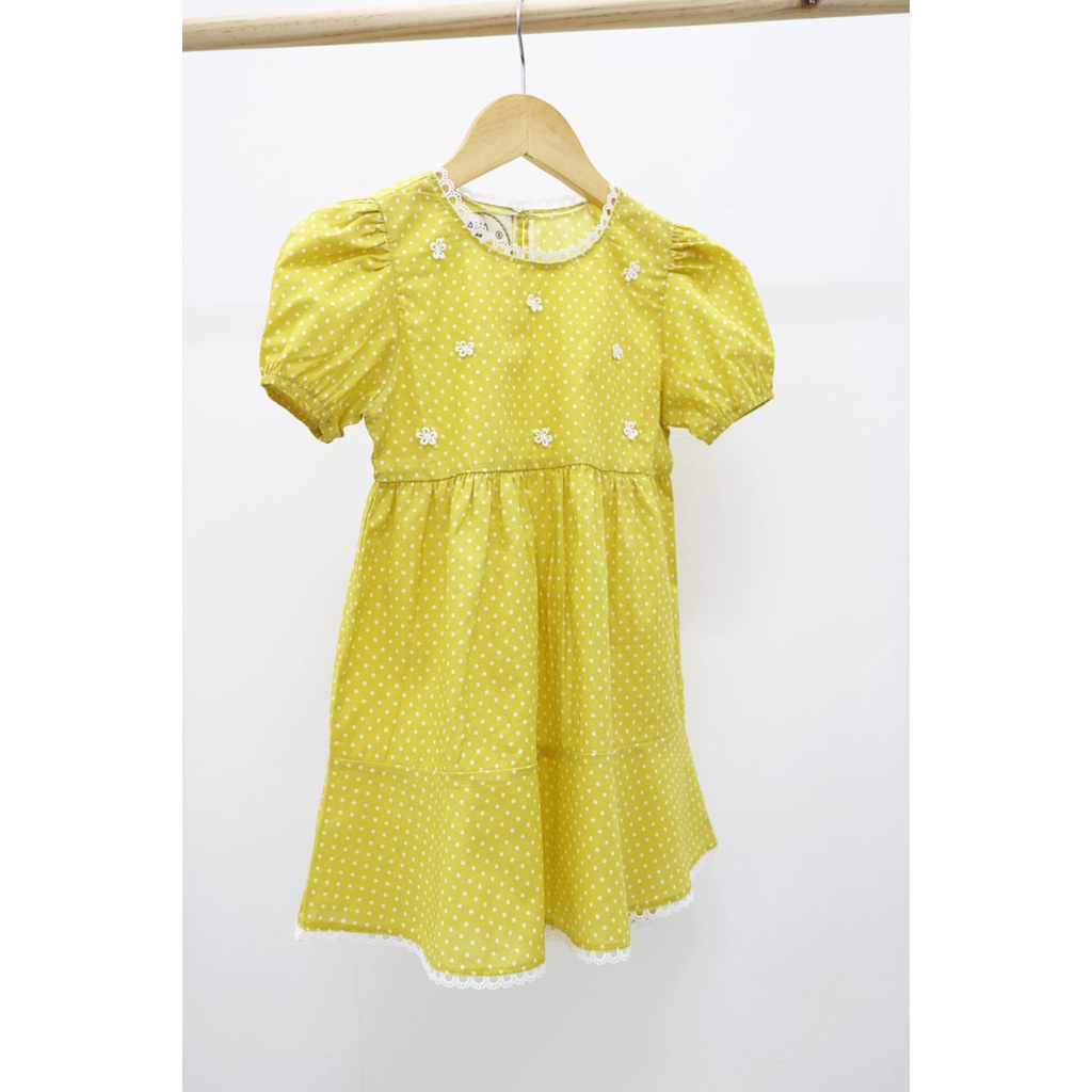 VÁY CÔNG CHÚA CHO BÉ GÁI, VÁY DÁNG XÒE CHẤM BI ĐÍNH HOA CHO BÉ GÁI SIZE TỪ 9-17KG