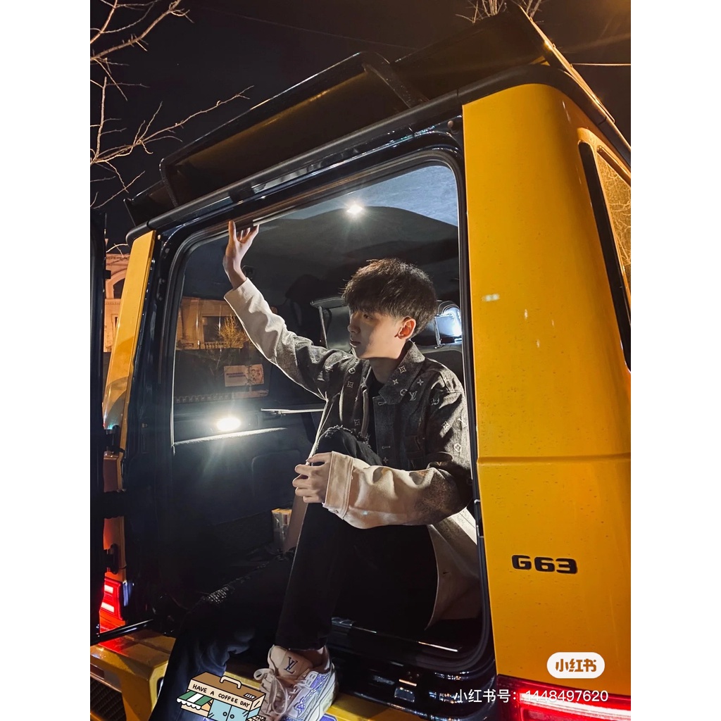 ⚡️[Mirror Quality] - Áo Khoác Luon Vuituoi 2020 Graidient Monogram Spray Grey/White Denim Jacket, Áo sơ mi LV