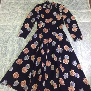 Đầm cổ điển vitaghe 600