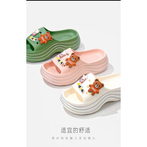 DÉP BÁNH MỲ NÂNG ĐẾ STICKER GẤU XINH XẮN ĐẾ HOẠ TIẾT LƯỢN SÓNG