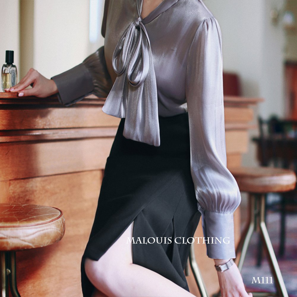 Chân váy dài dập li công sở, xẻ tà dáng midi - M111