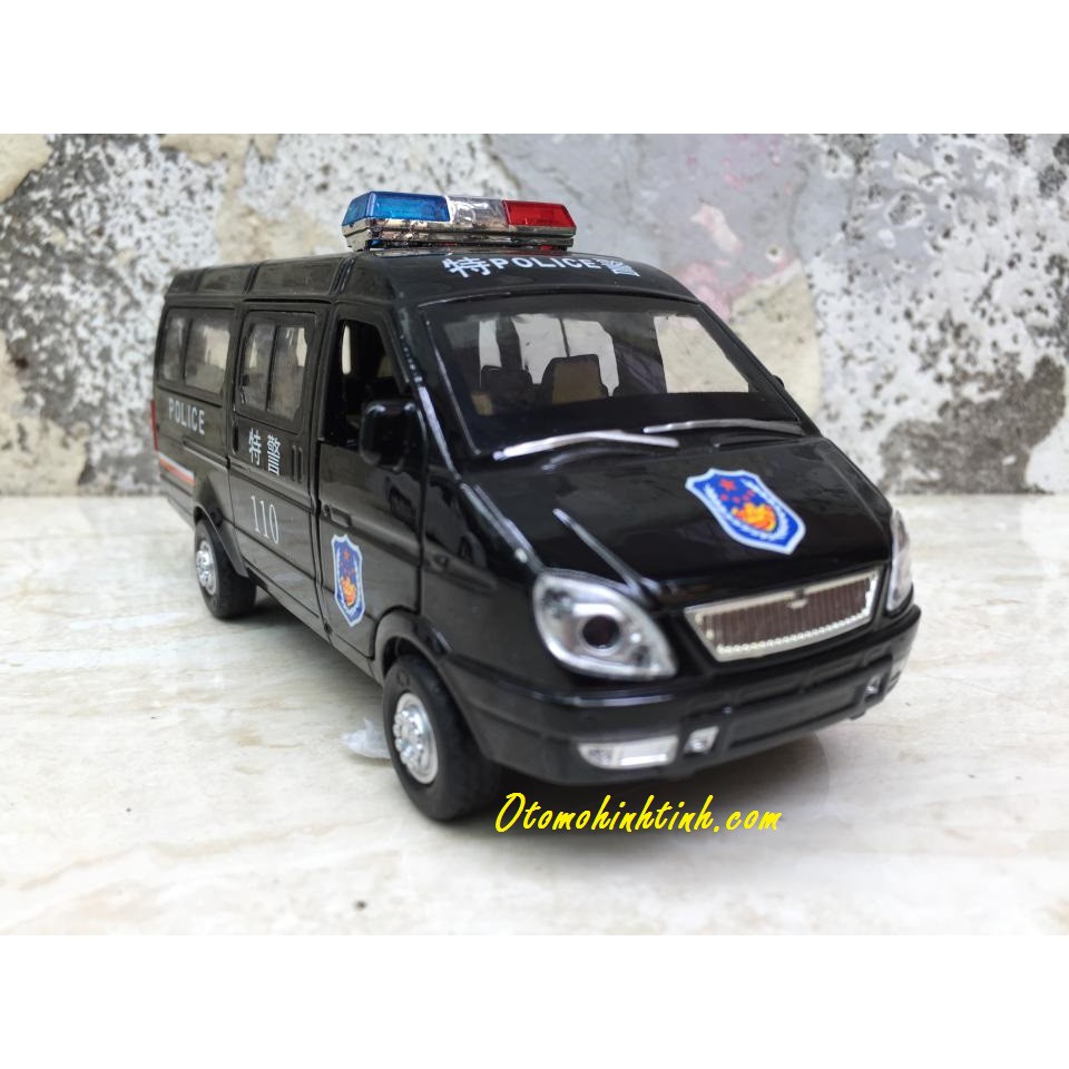 Mô hình xe Cảnh Sát 110 1:32