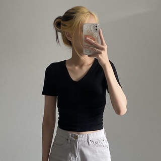 Áo thun cổ V co giãn chất mát