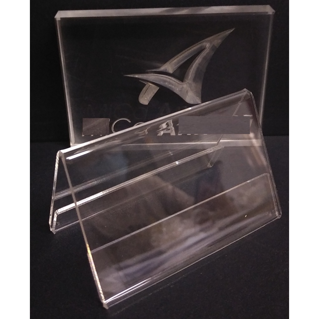 ❤️Kệ Mica chữ A 2 mặt - Biển tên chức danh Mica Đài Loan dầy 2mm - Bảng giá sản phẩm - Biển tam giác để bàn