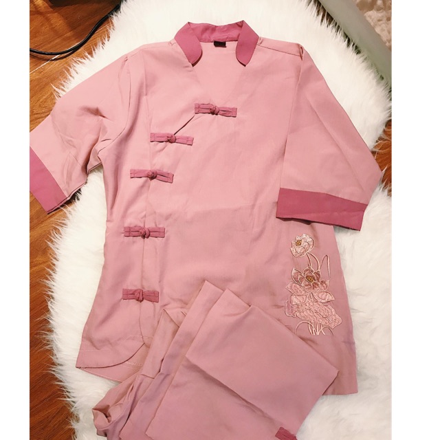 Bộ quần áo phật tử