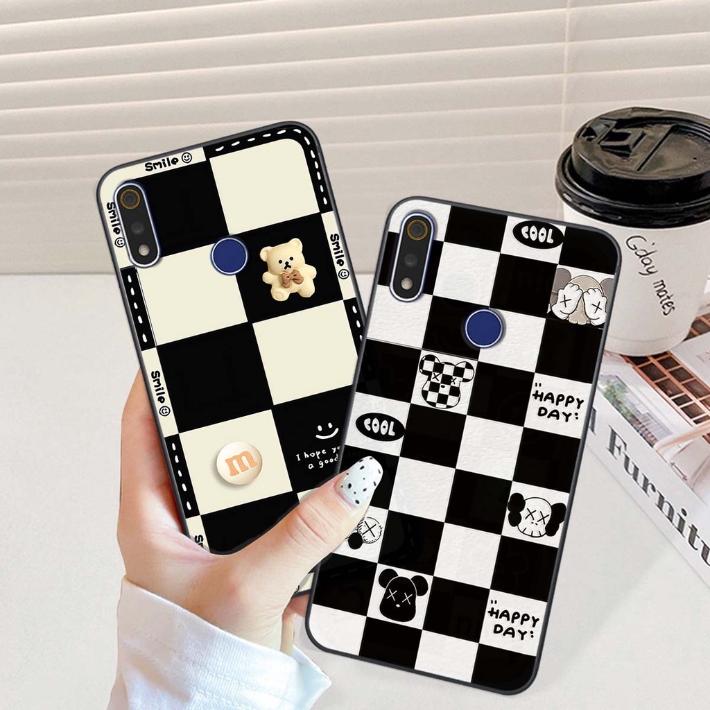 Ốp Realme 3 / 3 Pro gấu Bear rick caro vuông thời trang siêu đẹp