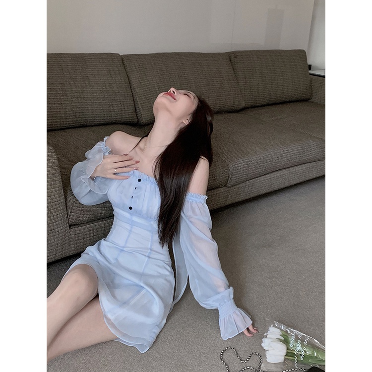 Váy voan xanh biển trễ vai