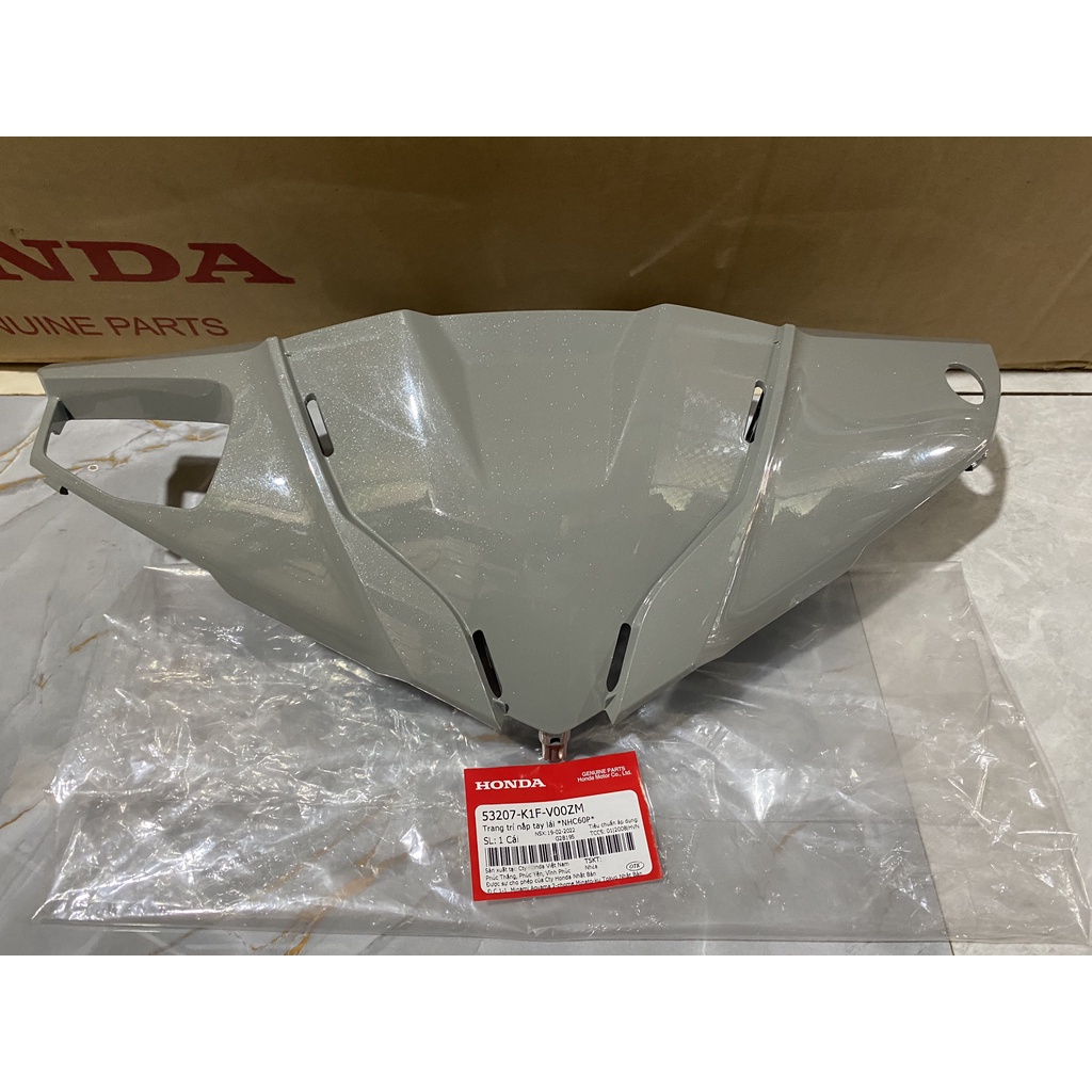 Trang trí nắp tay lái - ốp bàn thờ HONDA AIR BLADE 125 năm 2020-2021 màu Xám xi măng. 53207K1FV00ZM