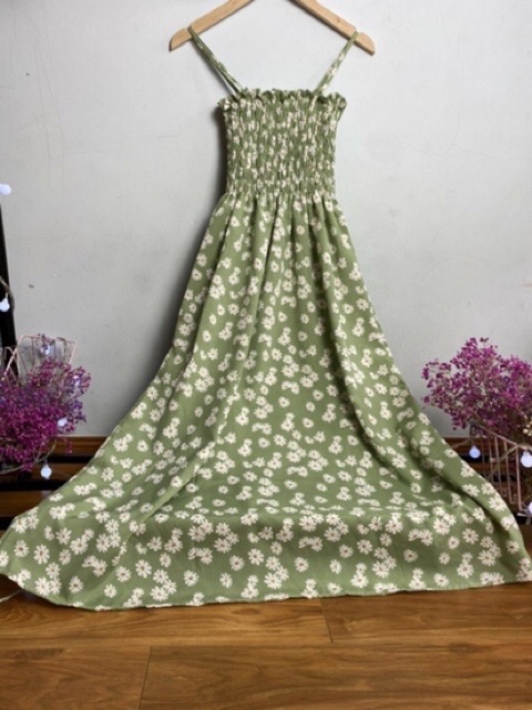 Váy 2 dây hoa cúc nhí chun ngực nhiều màu điệu đà | BigBuy360 - bigbuy360.vn