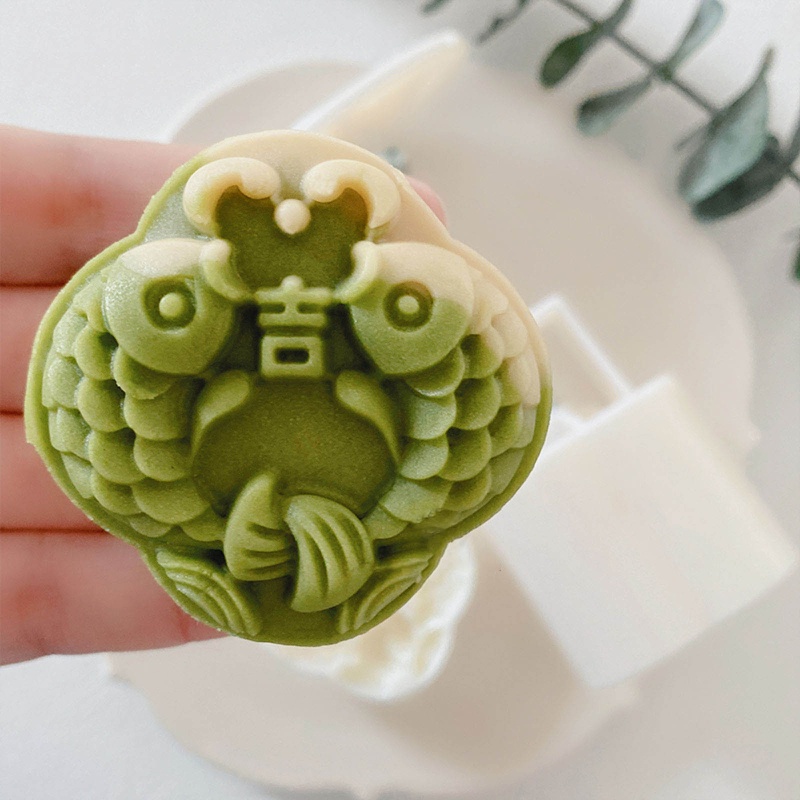 Khuôn Làm Bánh Trung Thu Hình Cá Chép 63g Dễ Thương Bằng Nhựa Tiện Dụng Cho Nhà Bếp