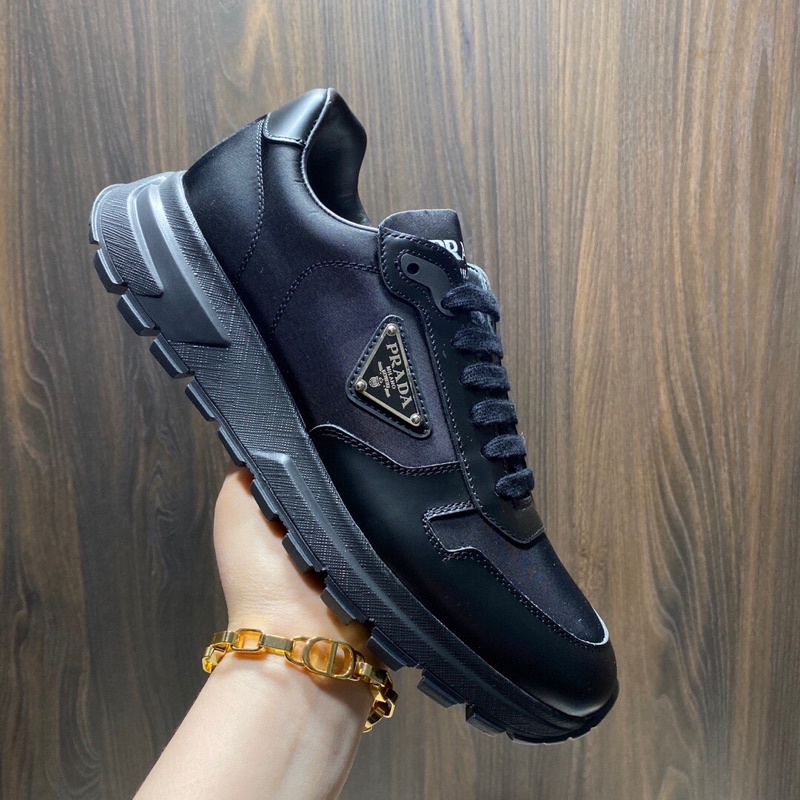 Giày thể thao nam cao cấp logo thương hiệu Prada phối da thật thoáng khí đế cao su chống mài mòn