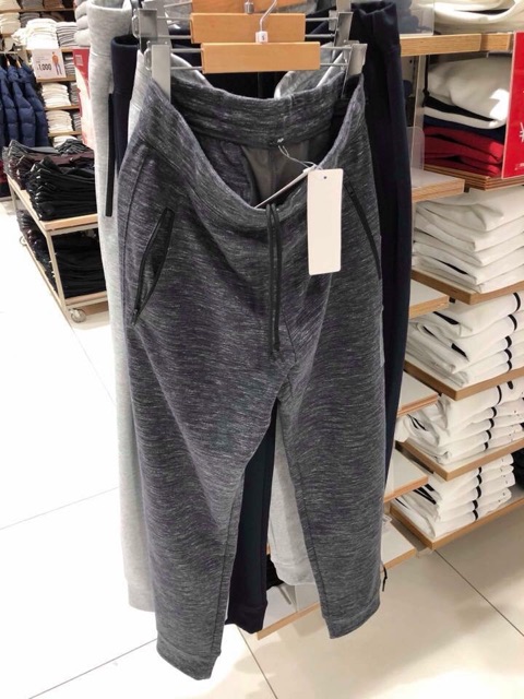 Bộ nỉ nam cao cấp Uniqlo chính hãng - Có bán lẻ áo or quần | BigBuy360 - bigbuy360.vn