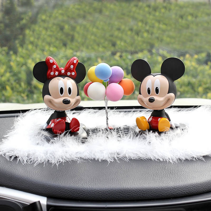 Mickey Shaking Head Couple Disney High-End Female Personality Creative Car Interior Supplies Car Decoration Small Decorations New Auto fashion products