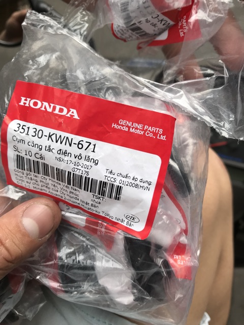 Nút công tắc Đỏ gắn đc tất cả các dòng xe Hãng Honda Fi có Idling Shop