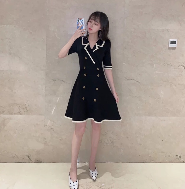 Bigsize Đầm cổ vest phối cúc viền màu len montoghi tay ngắn