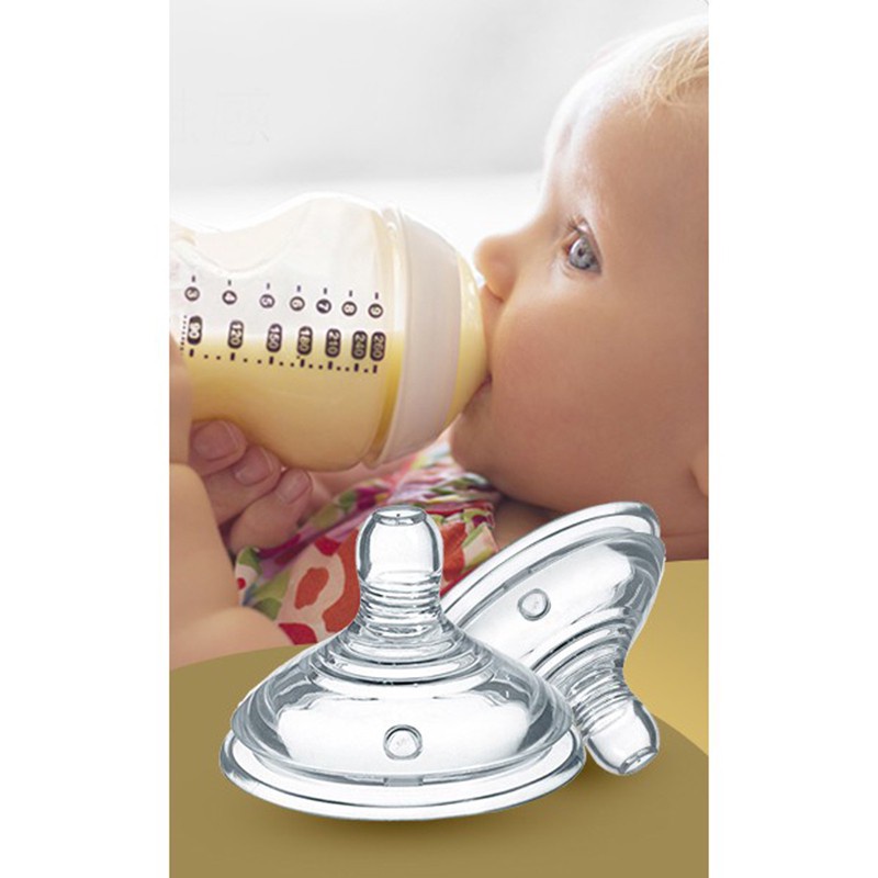 Set 2 núm ty Tommee Tippee Fast Flow trên 6 tháng