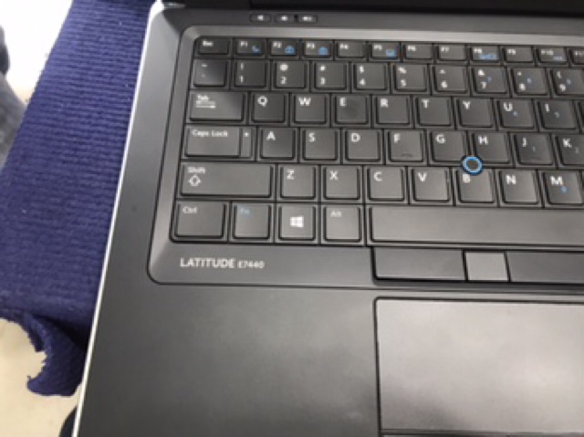Laptop dell latitude E7440 i5 4310U, 8gb Ram , SSD 256gb 98-99%