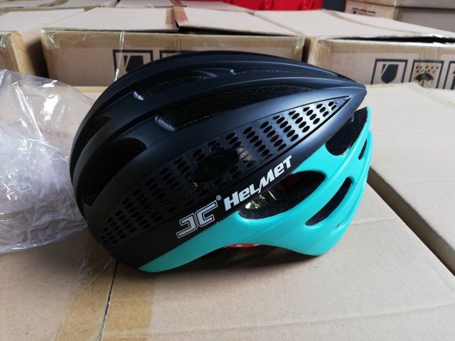 Nón bảo hiểm xe đạp JC Royal Helmet M25