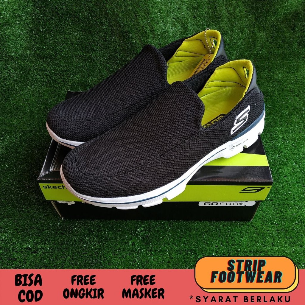 Skechers Giày Lười Nam Thời Trang Trẻ Trung