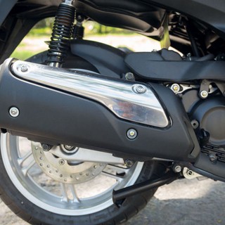 Ốp pô SH300I gắn shvn.