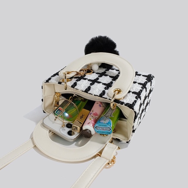 🌸Hàng Order🌸 Túi Xách Nữ CEEKAY Da Thêu Hoạ Tiết Kèm Móc Gấu Quai Da Đeo Quai Xách Sang Chảnh Nữ Tính 🌸Hàng Quảng Châu