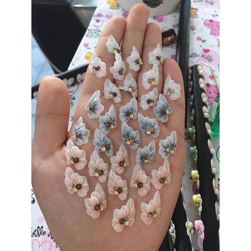 hoa bột nail ( hoa tay )