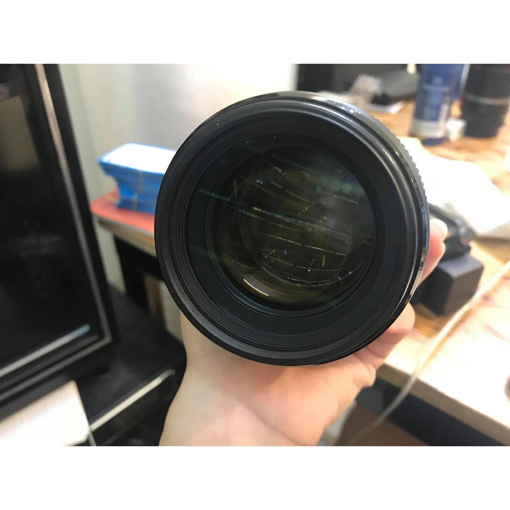 Ống kính Canon EF 85 f1.8