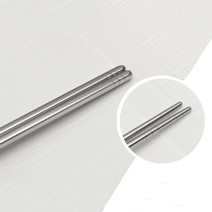 HCM - Hộp 5 đôi đũa inox 304 chính hiệu sáng bóng xài lâu không gỉ sét xỉn màu