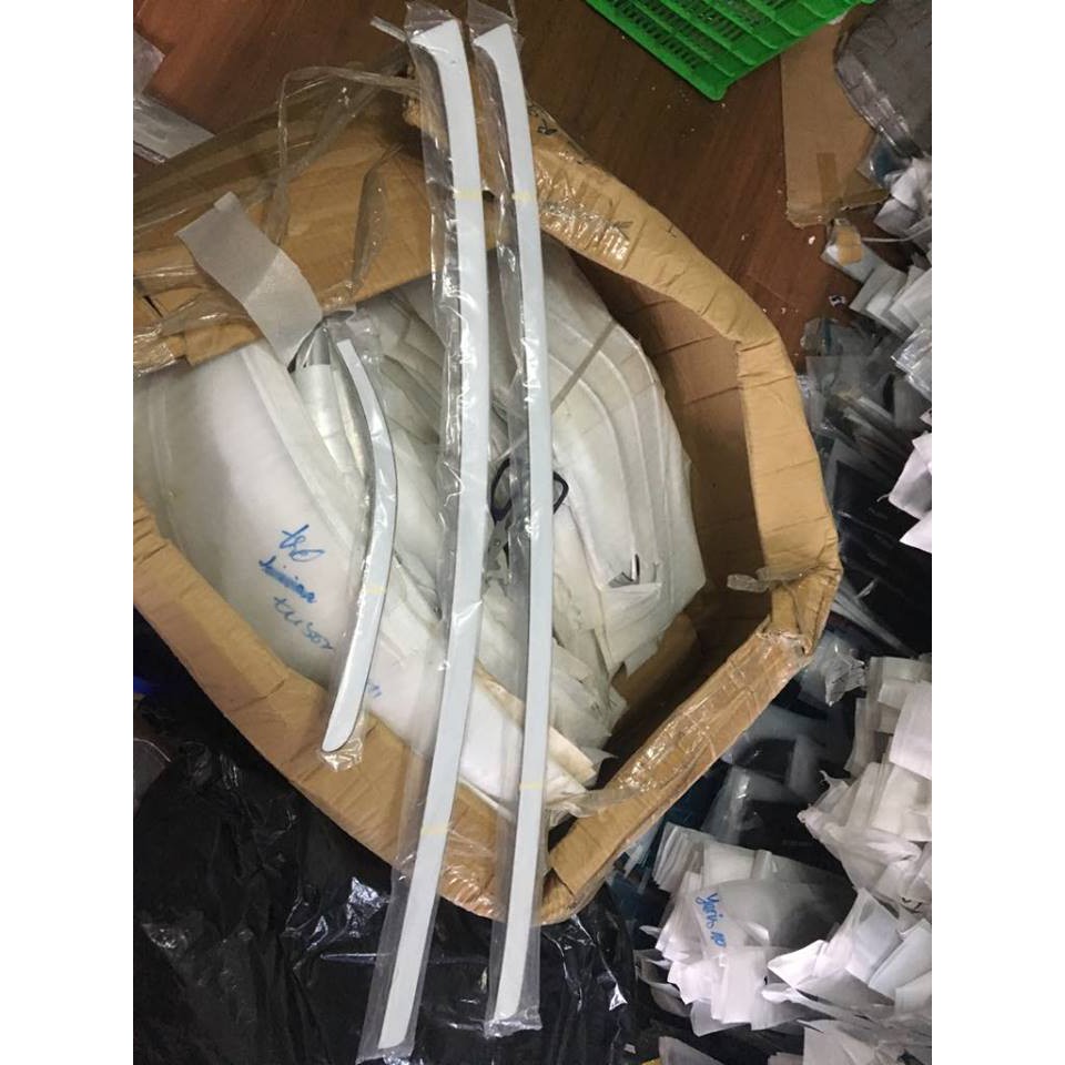 🔥 Freeship 🔥 Ốp viền cong chân kính inox xe Sunny cao cấp/ Phụ kiện làm đẹp, đồ chơi xe Nissan Sunny