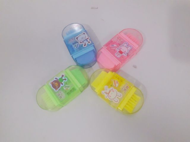 Chuốt viết chì kèm gôm tẩy