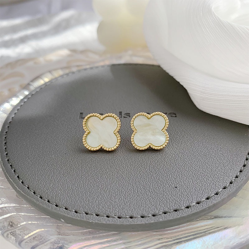 Khuyên tai kẹp không bấm lỗ chốt cố định K124 bằng hợp kim mạ vàng hình bông hoa dáng ngắn Leous Accessories