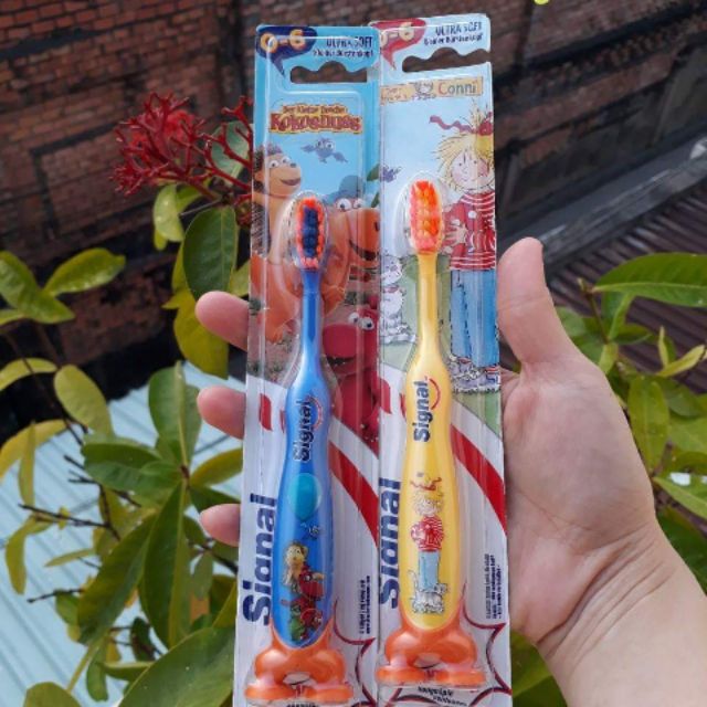 BÀN CHẢI ĐÁNH RĂNG SIGNAL CHO BÉ 0-6t VÀ TRÊN 6T