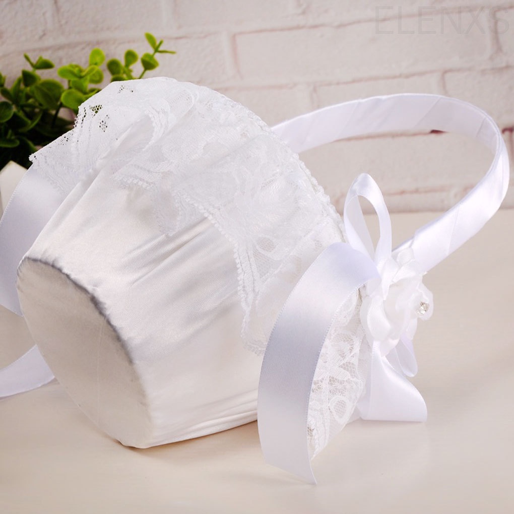 Giỏ đựng hoa cưới/ trái cây thắt nơ vải ren dành cho cô dâu