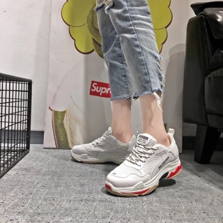 Belen triple S trắng đế đỏ