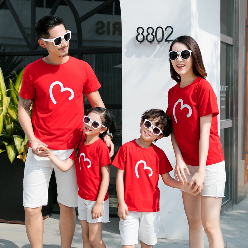 Áo gia đình, đồng phục gia đình nhóm 3/4/5 người áo thun cotton mềm mịn màu trắng mặt thoáng mát -  Trái Tim Khuyết